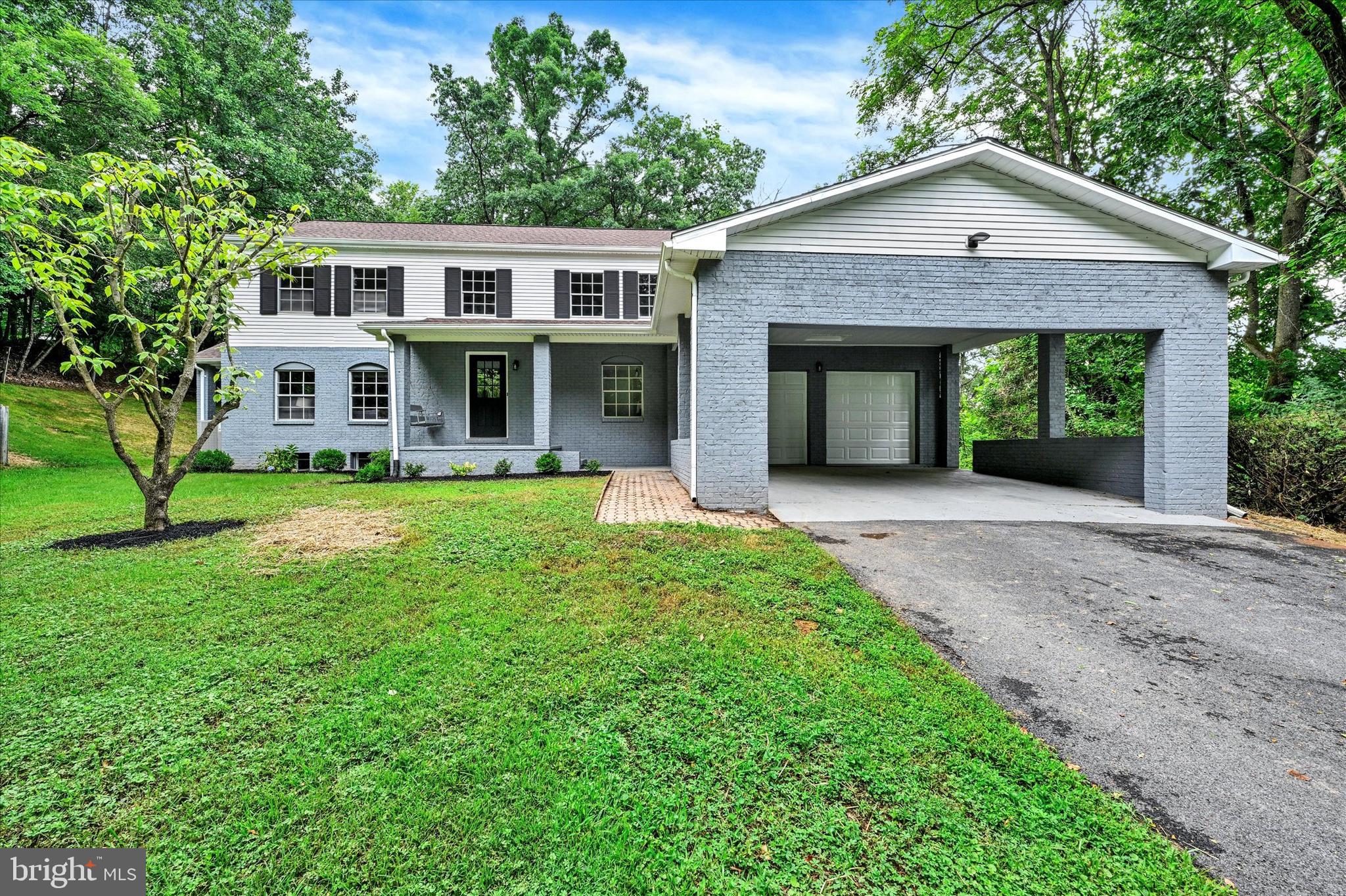 2812 NORTHWIND ROAD