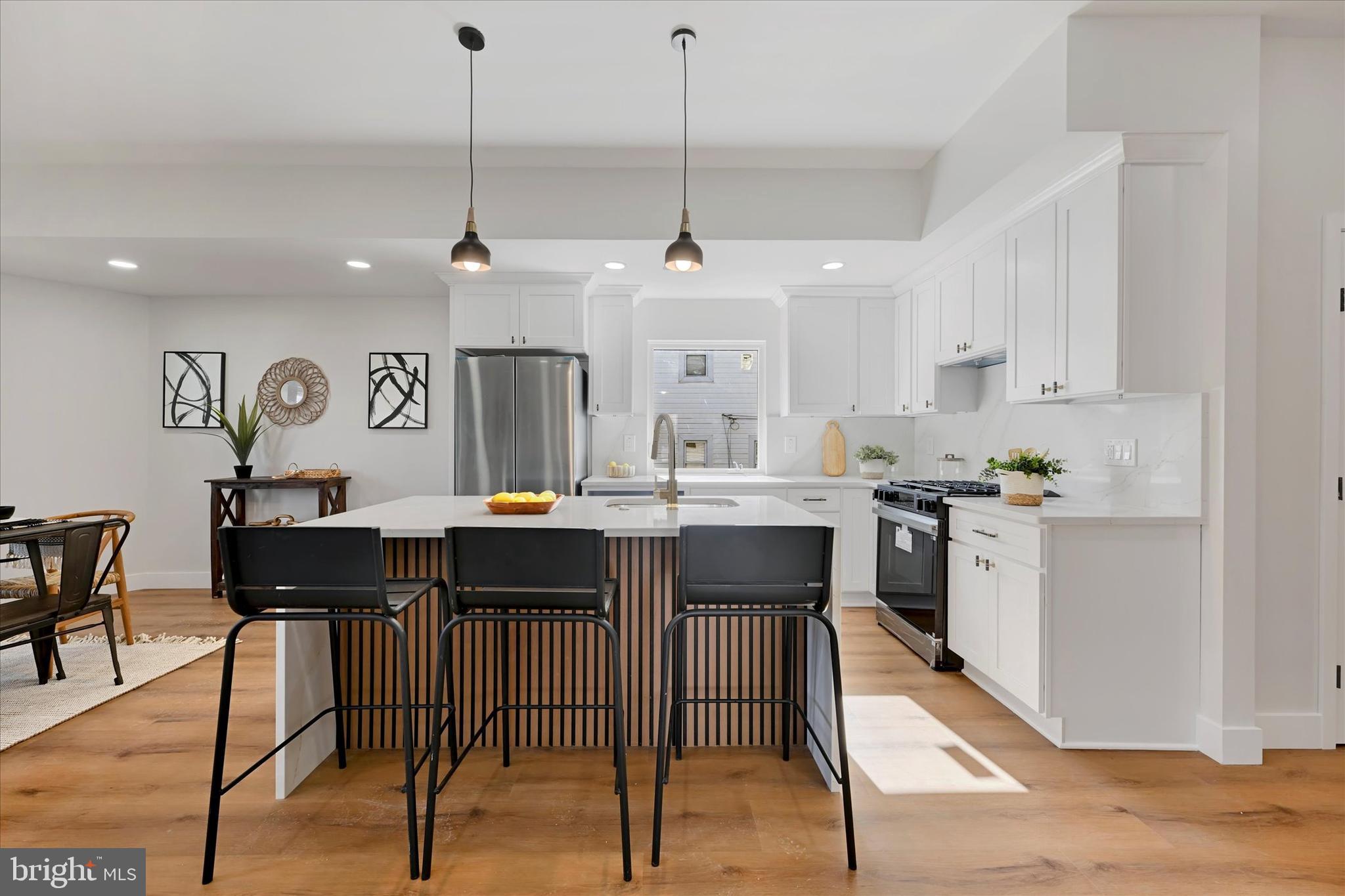 72 N PROSPECT AVENUE