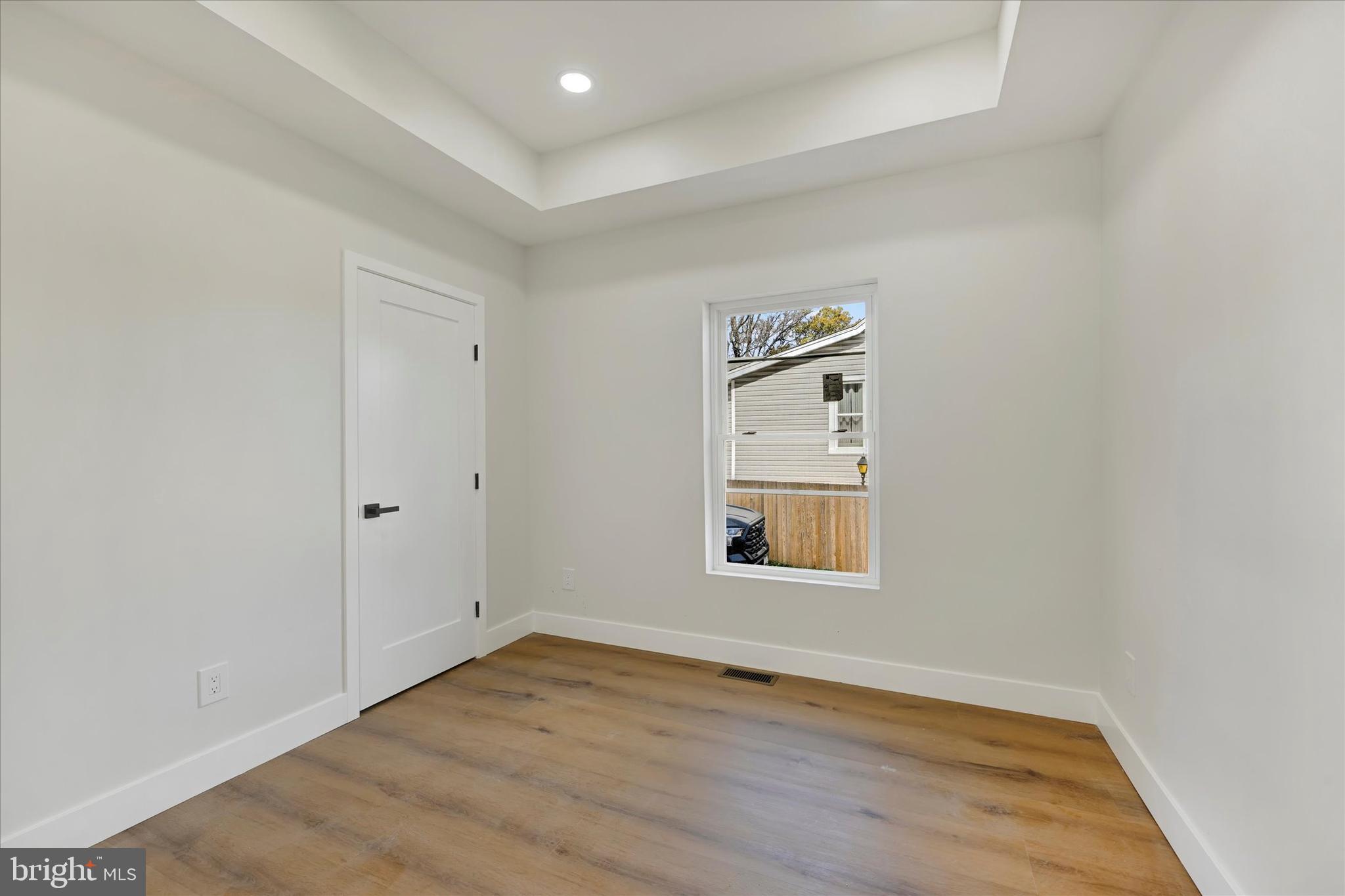 72 N PROSPECT AVENUE