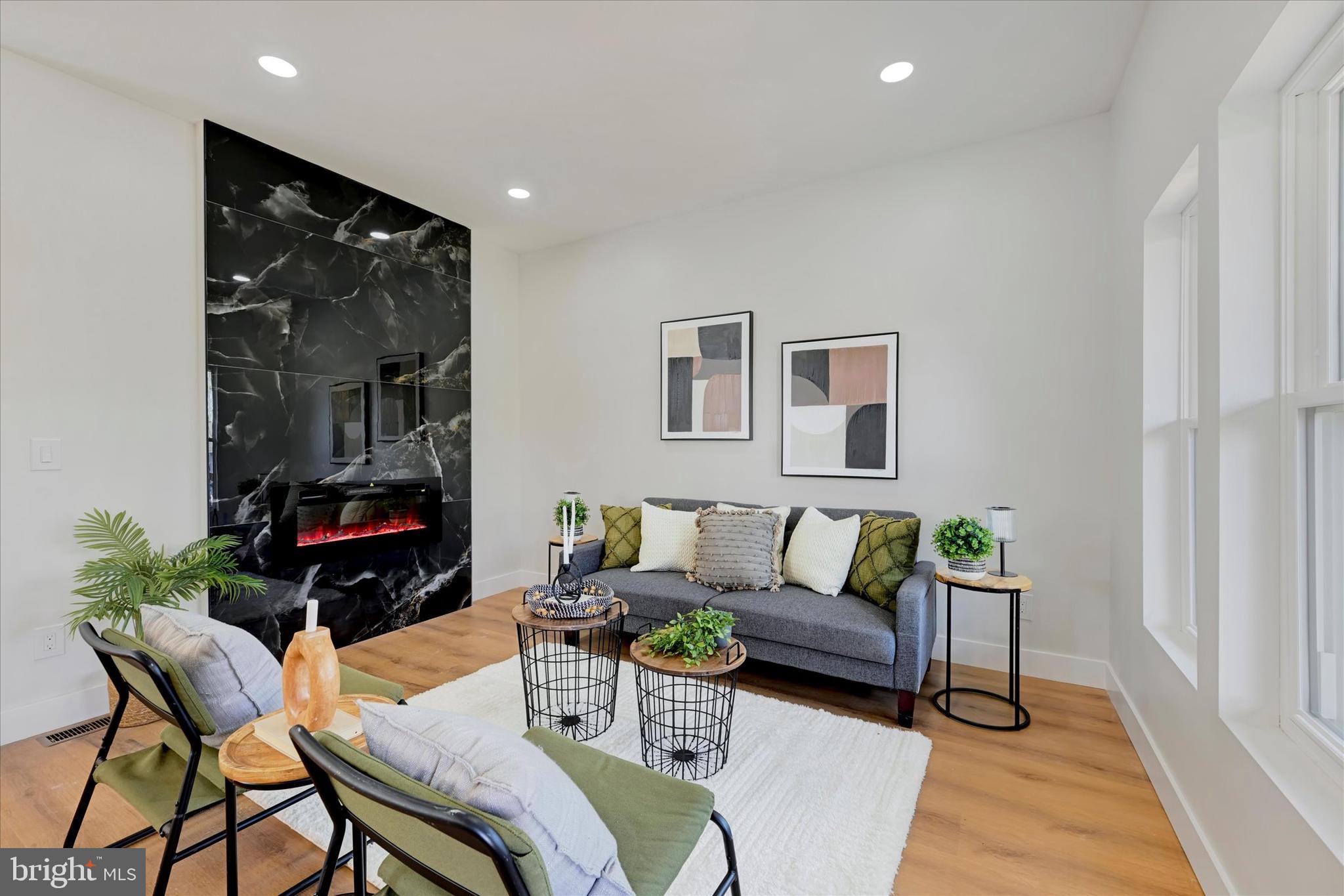 72 N PROSPECT AVENUE