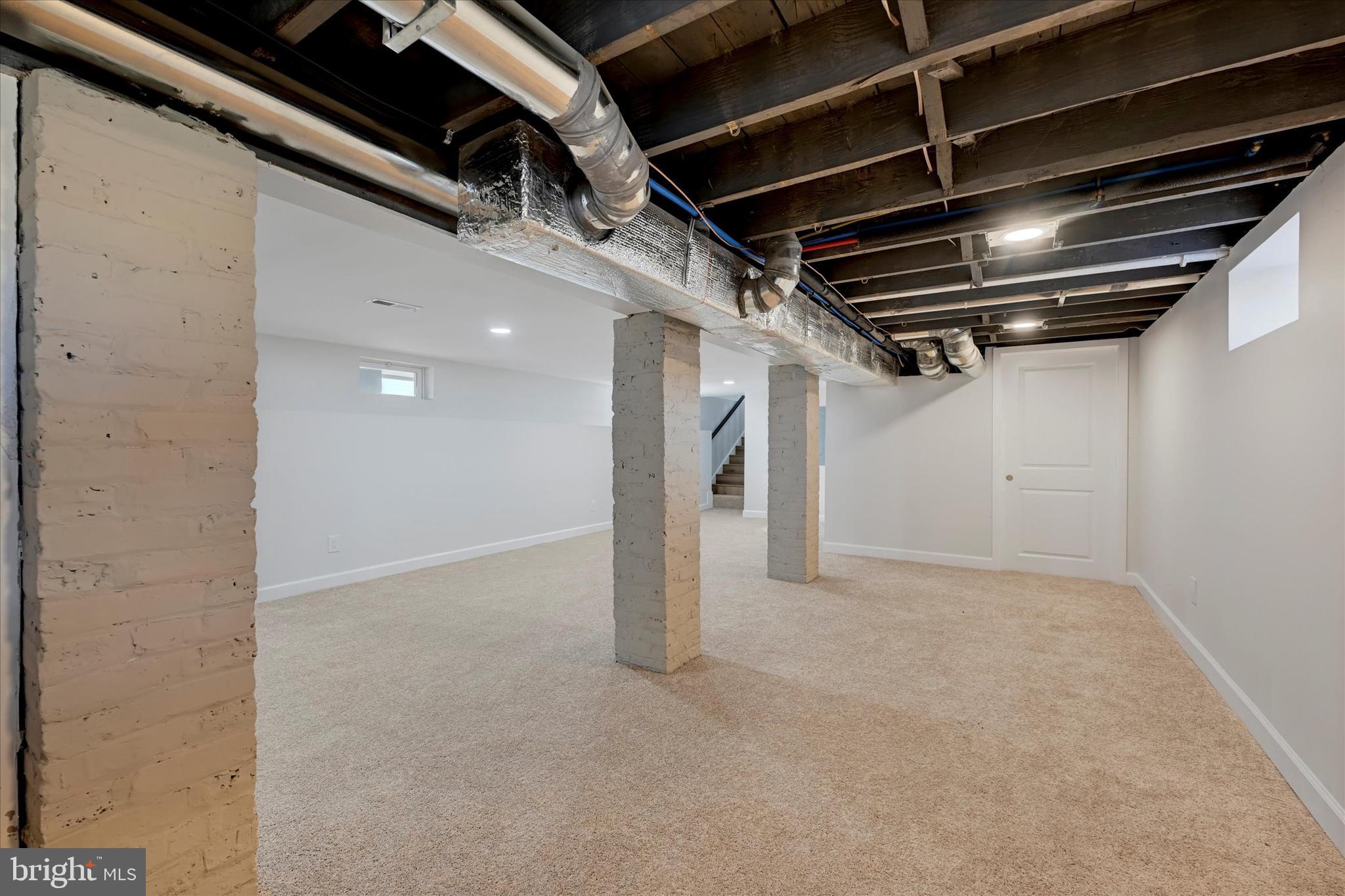 72 N PROSPECT AVENUE