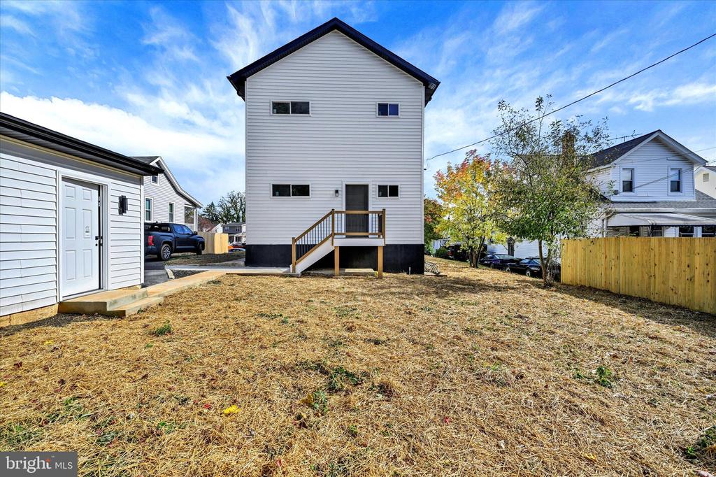 72 N PROSPECT AVENUE