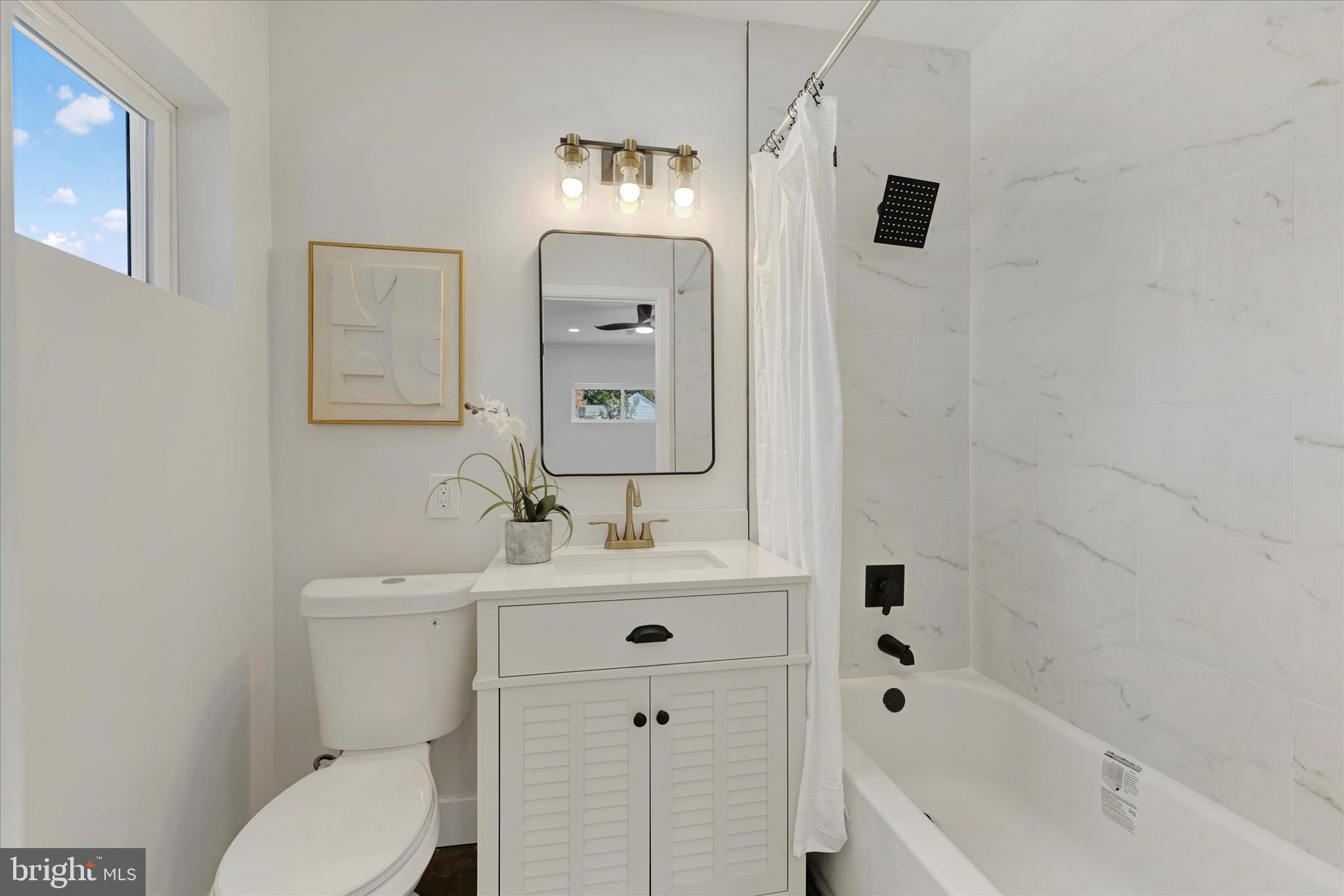 72 N PROSPECT AVENUE