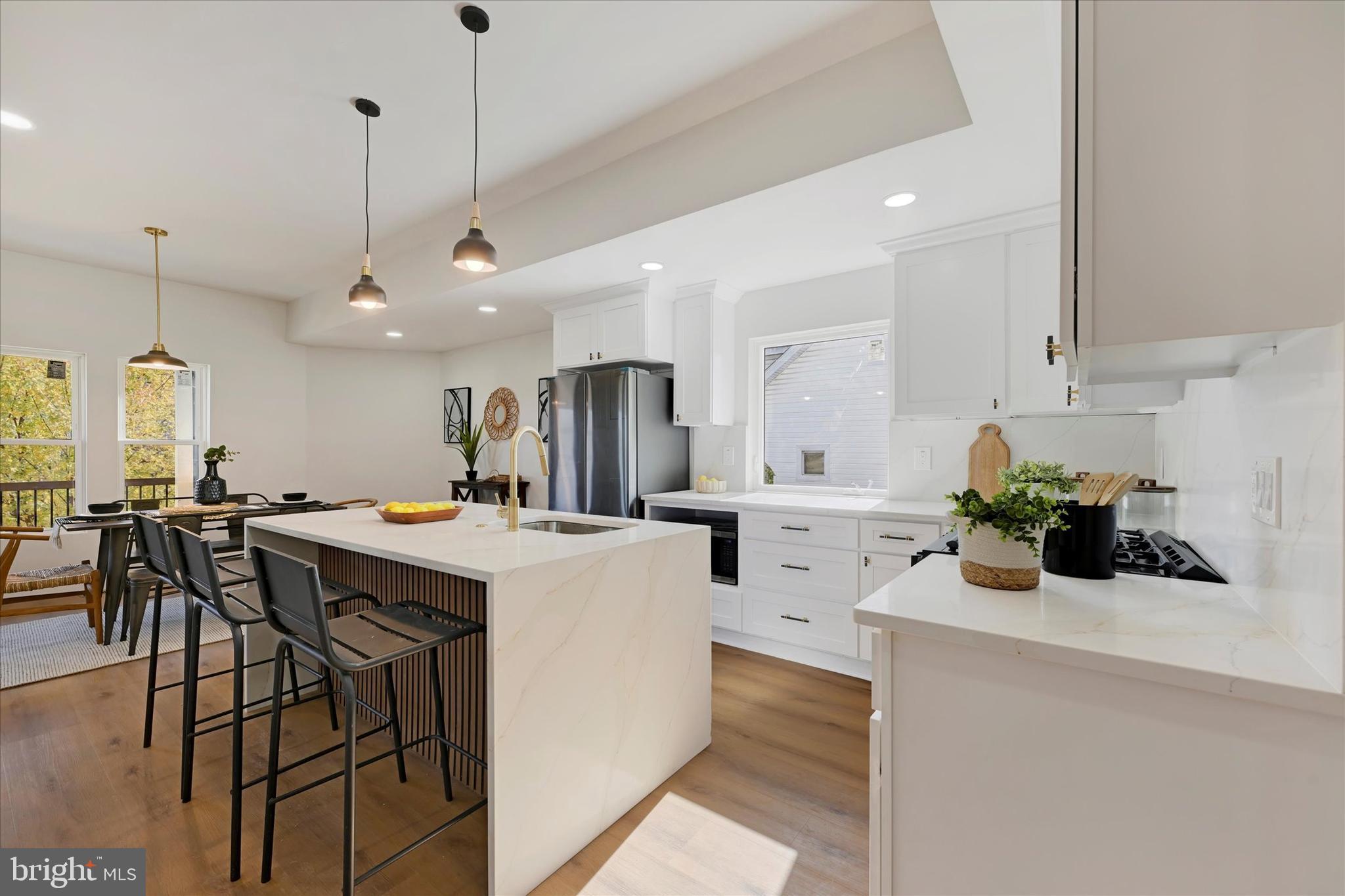 72 N PROSPECT AVENUE