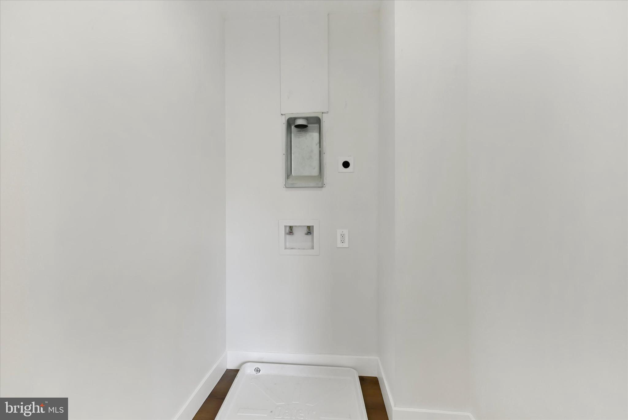 72 N PROSPECT AVENUE