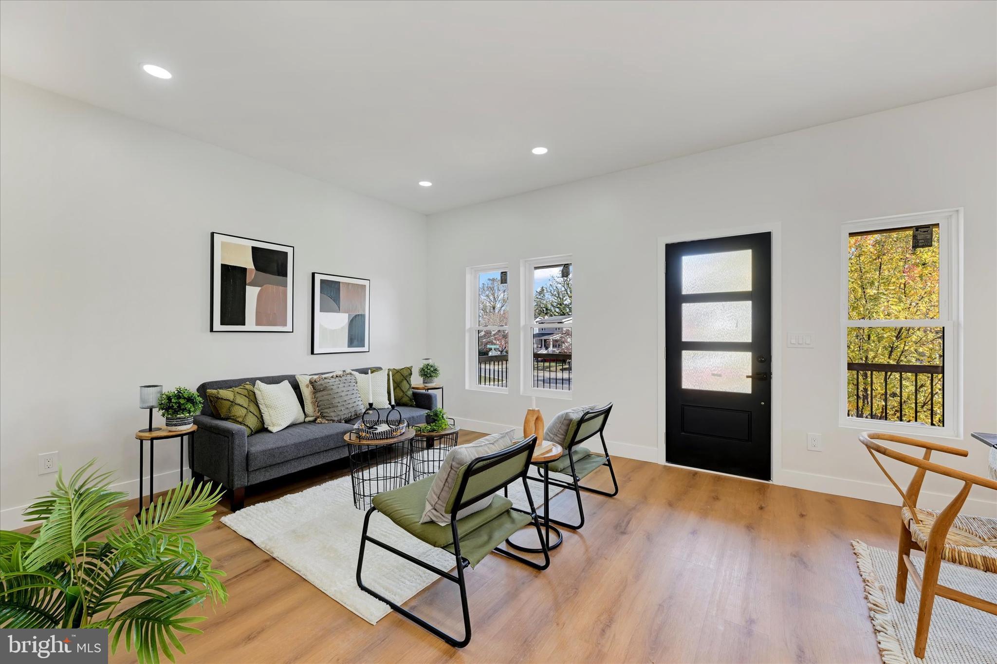 72 N PROSPECT AVENUE