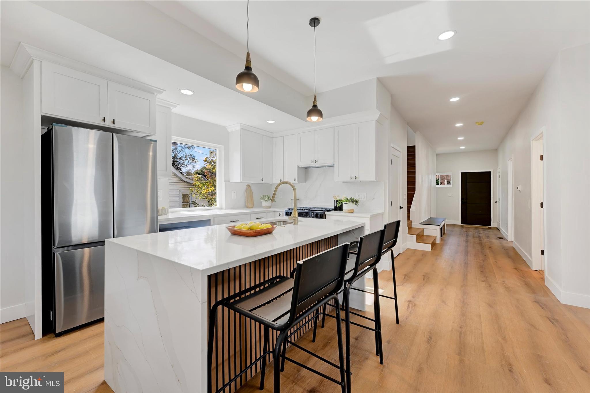 72 N PROSPECT AVENUE