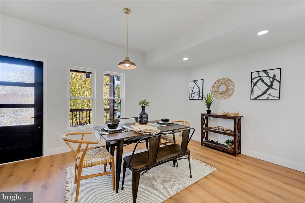 72 N PROSPECT AVENUE