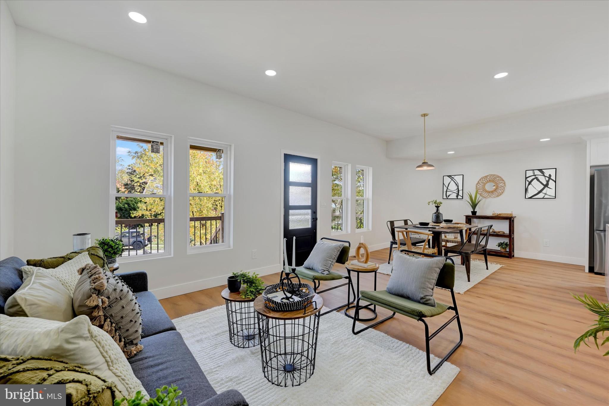 72 N PROSPECT AVENUE