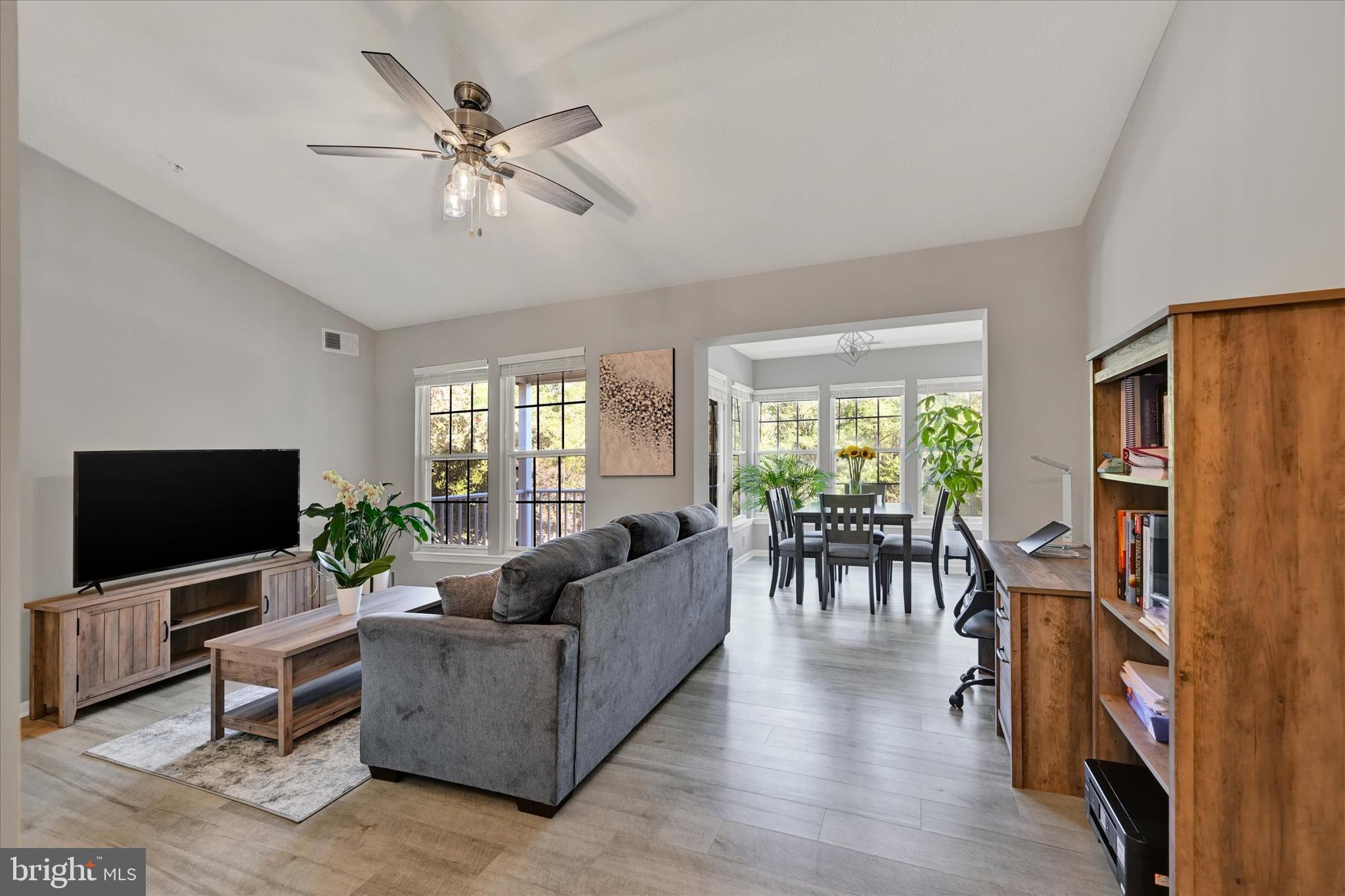 3137 KATEWOOD COURT 3