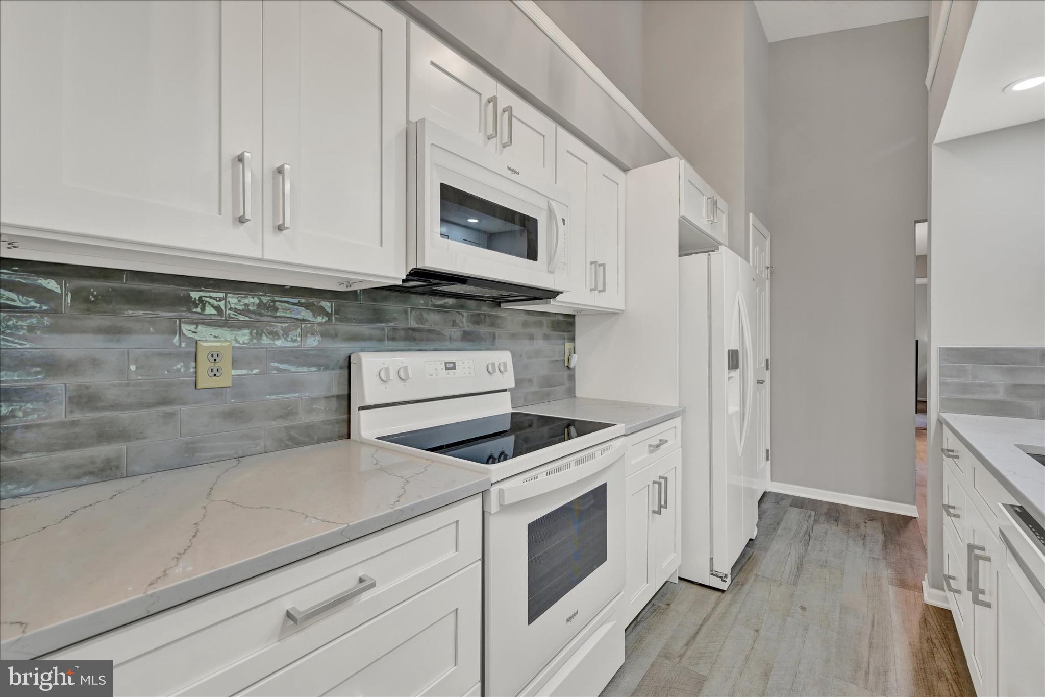 3137 KATEWOOD COURT 3