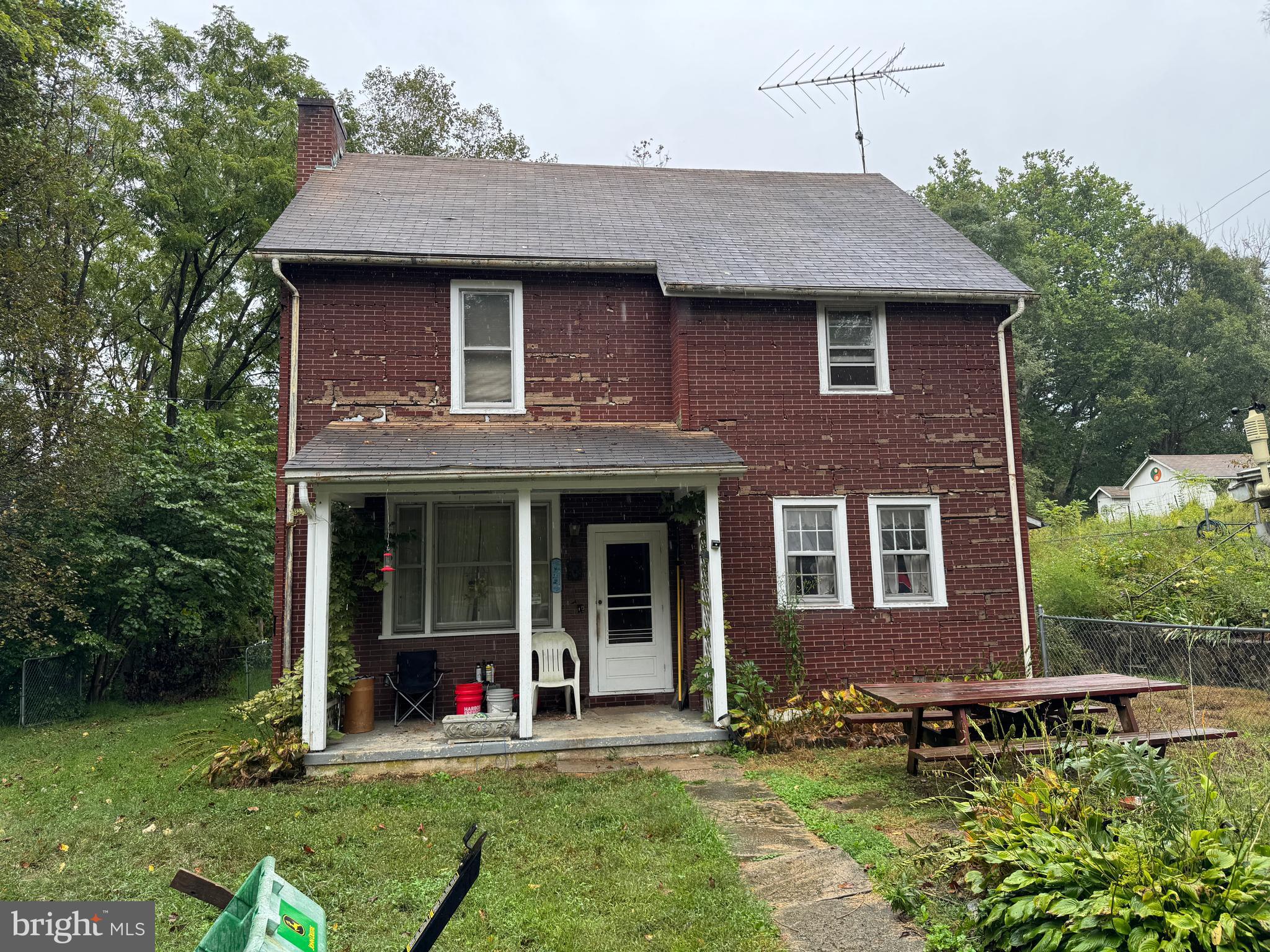 1405 OAKLAND ROAD