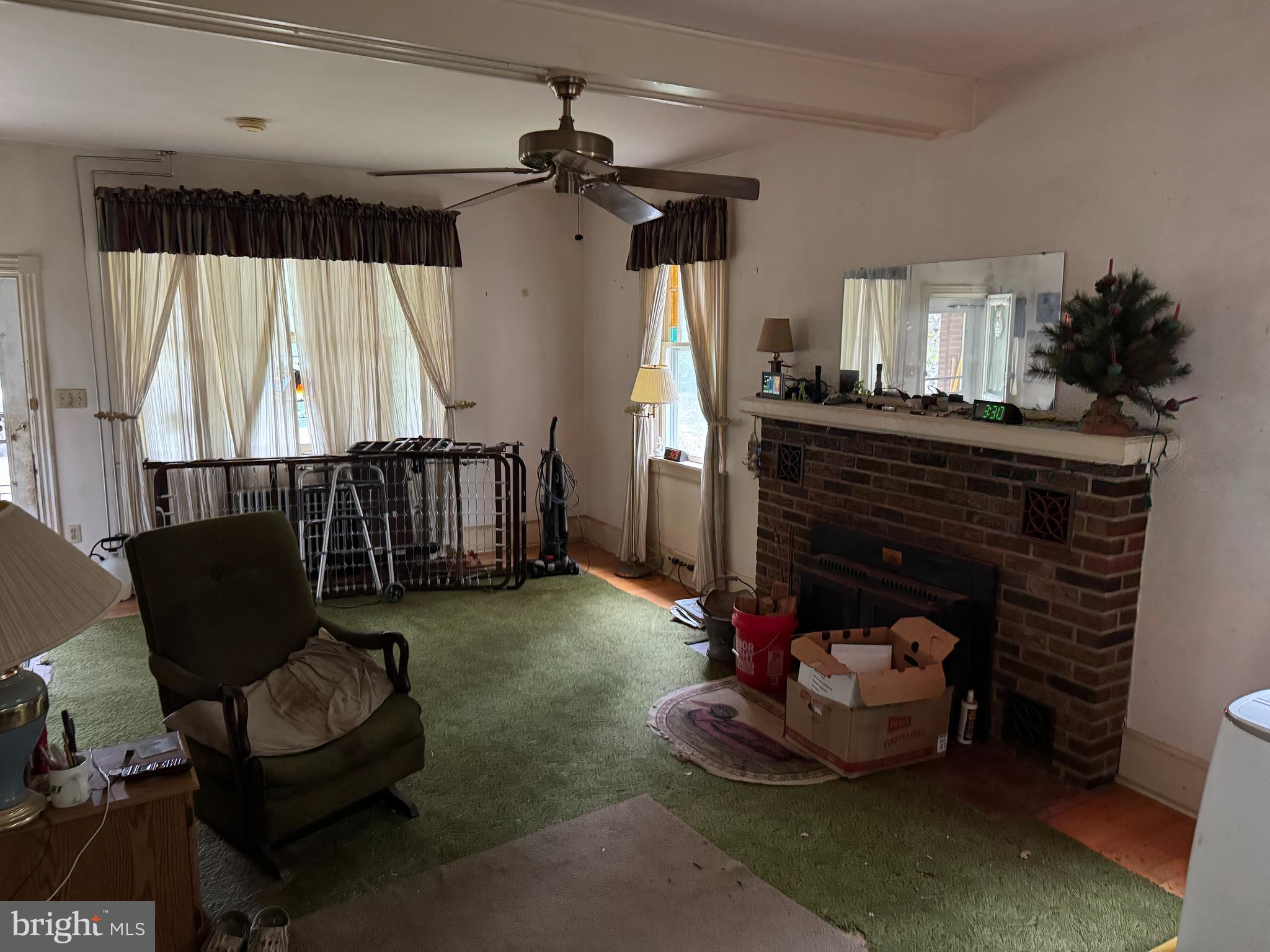 1405 OAKLAND ROAD
