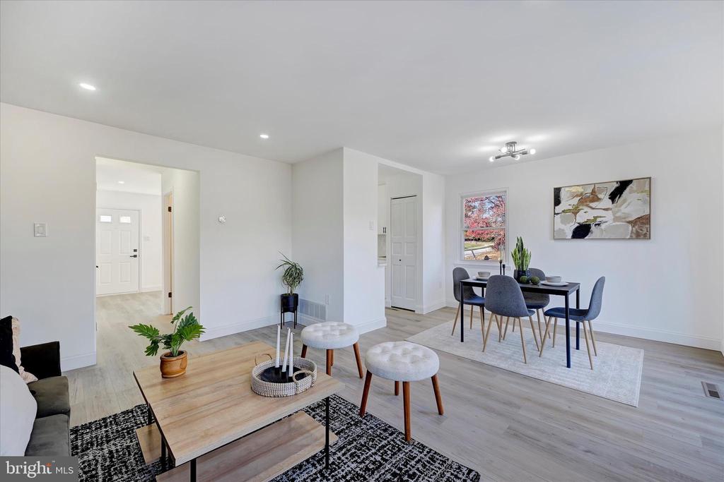 5601 SELFORD ROAD