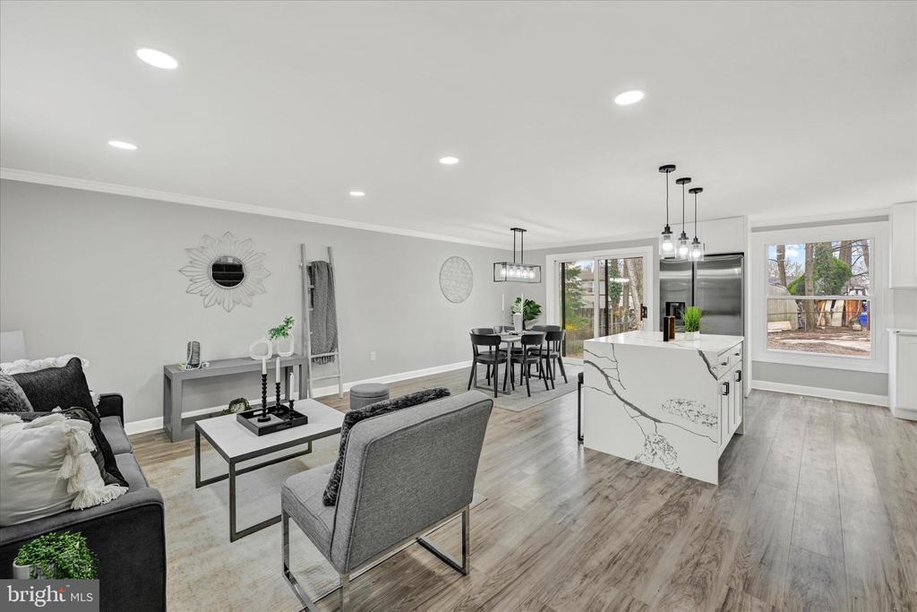 4348 DANLOU DRIVE