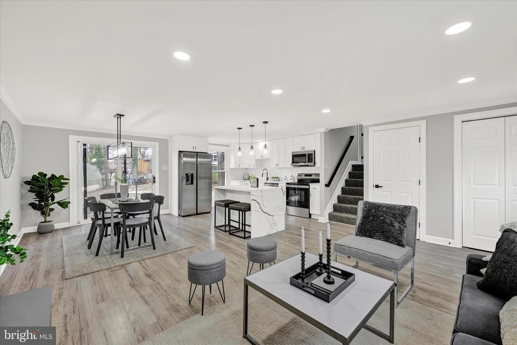 4348 DANLOU DRIVE