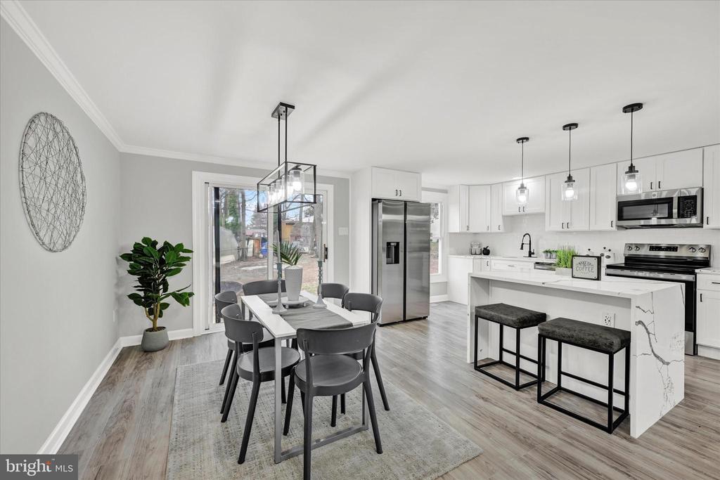 4348 DANLOU DRIVE