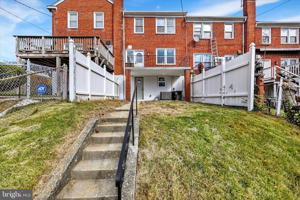 1230 STAMFORD ROAD