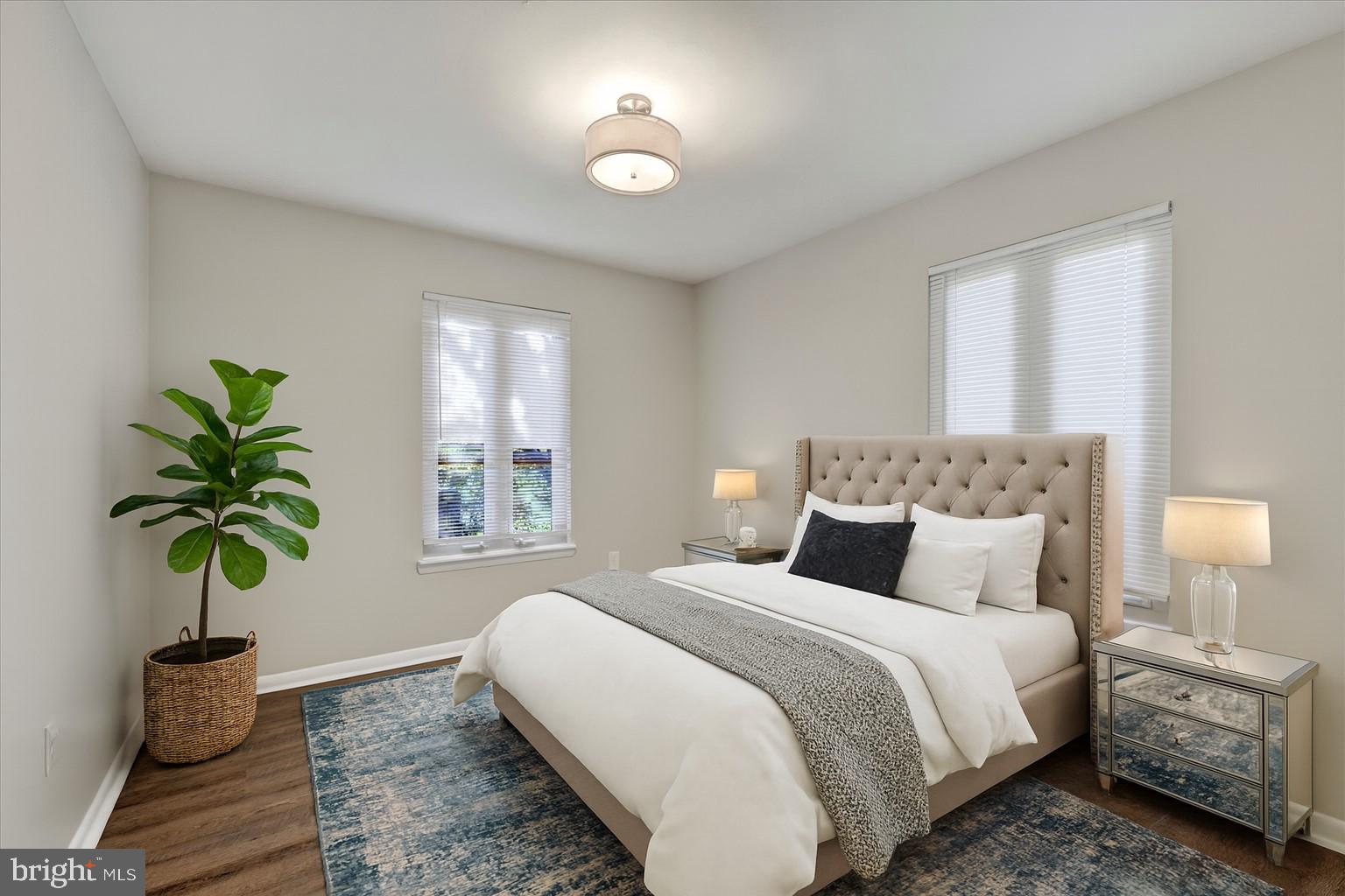 42 KING HENRY CIRCLE 42