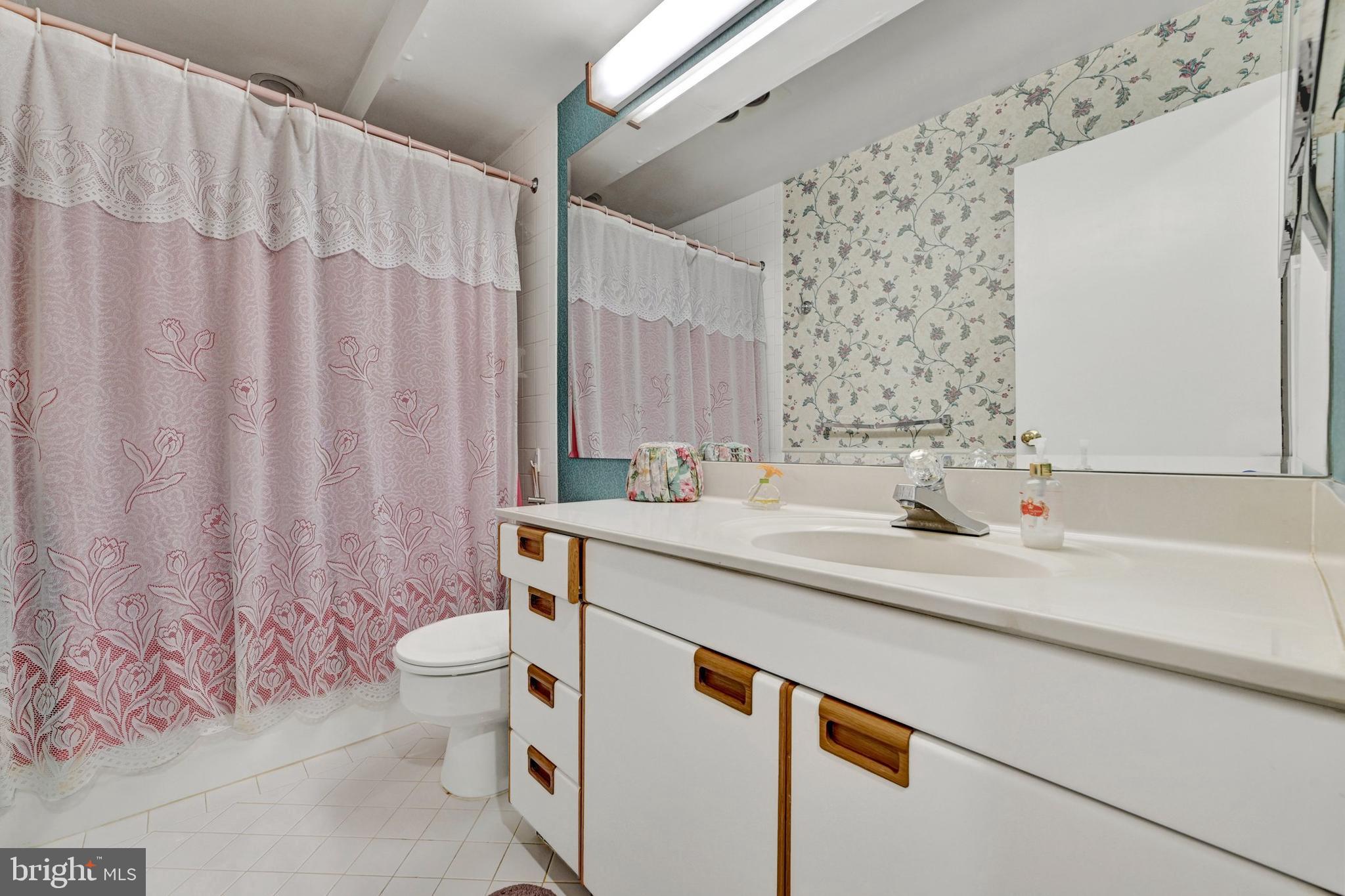 2217 WOODBOX LANE A 2217A