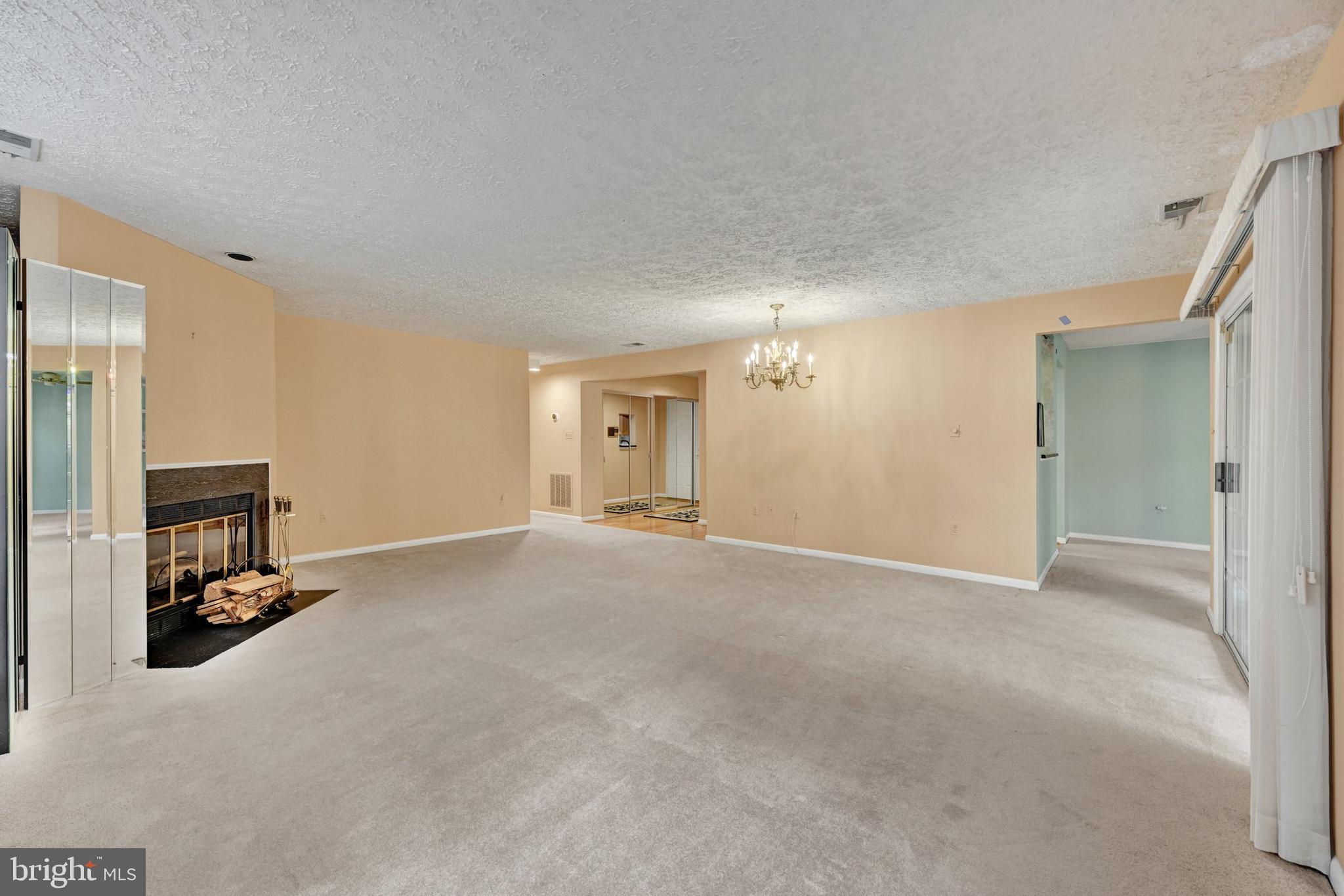 2217 WOODBOX LANE A 2217A