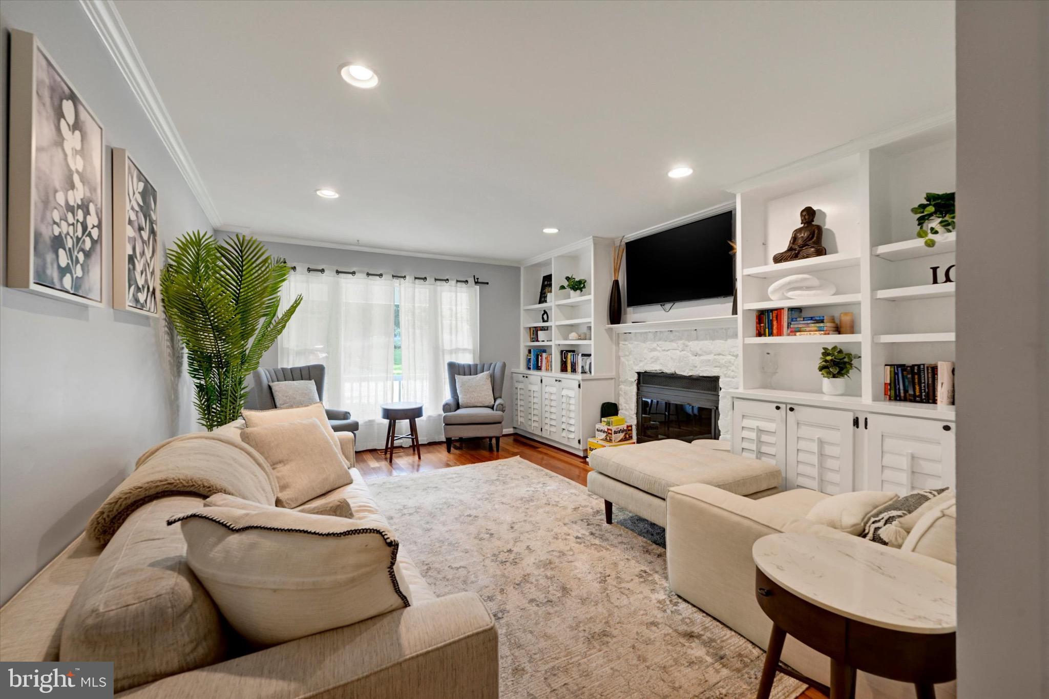 34 DULANEY HILLS COURT