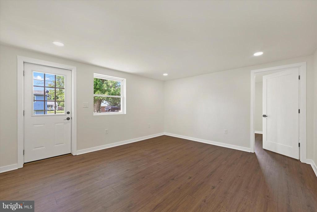 3417 MERLE DRIVE