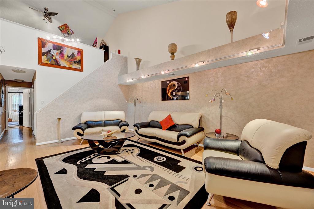 3 PIPE HILL COURT C 3C
