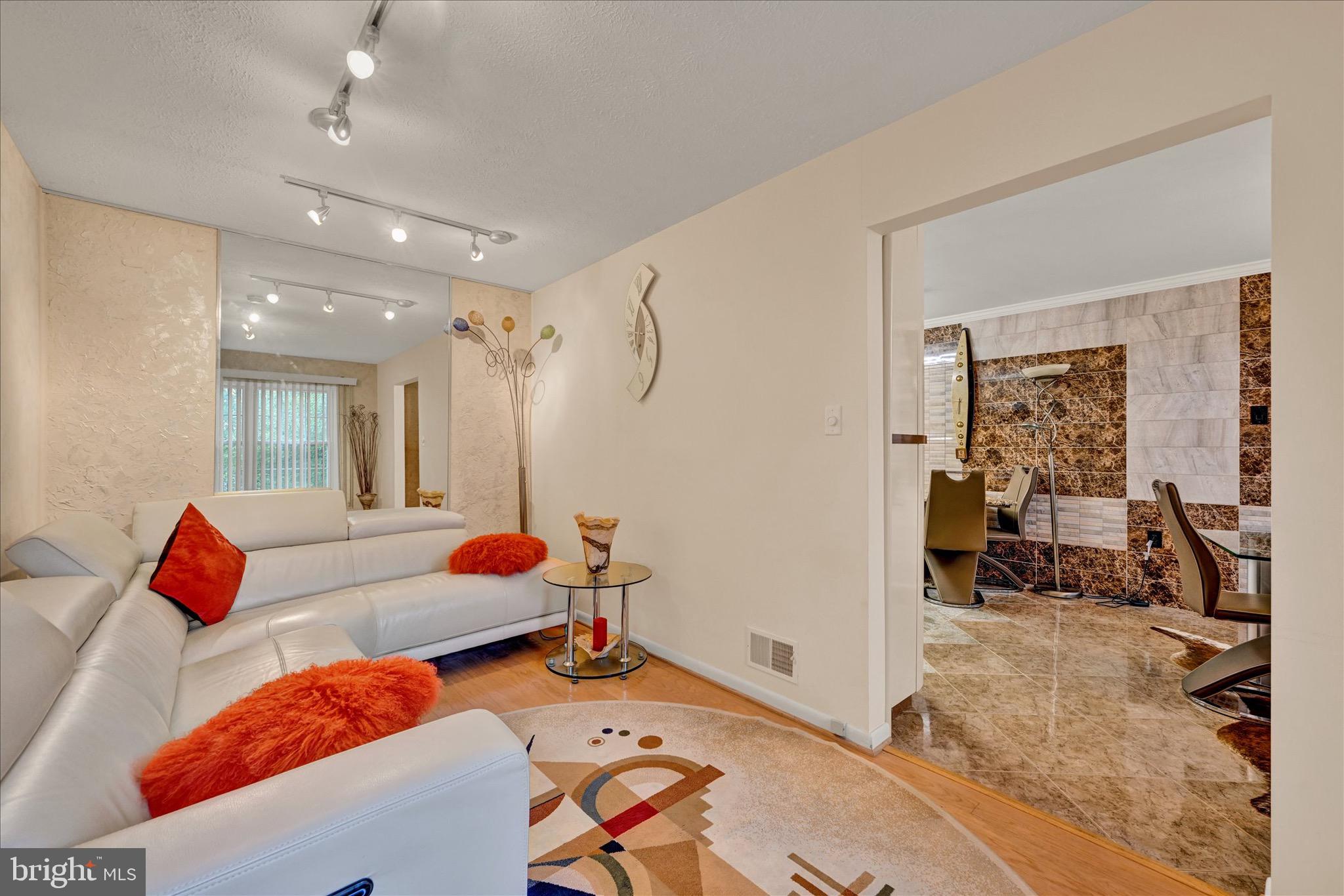 3 PIPE HILL COURT C 3C