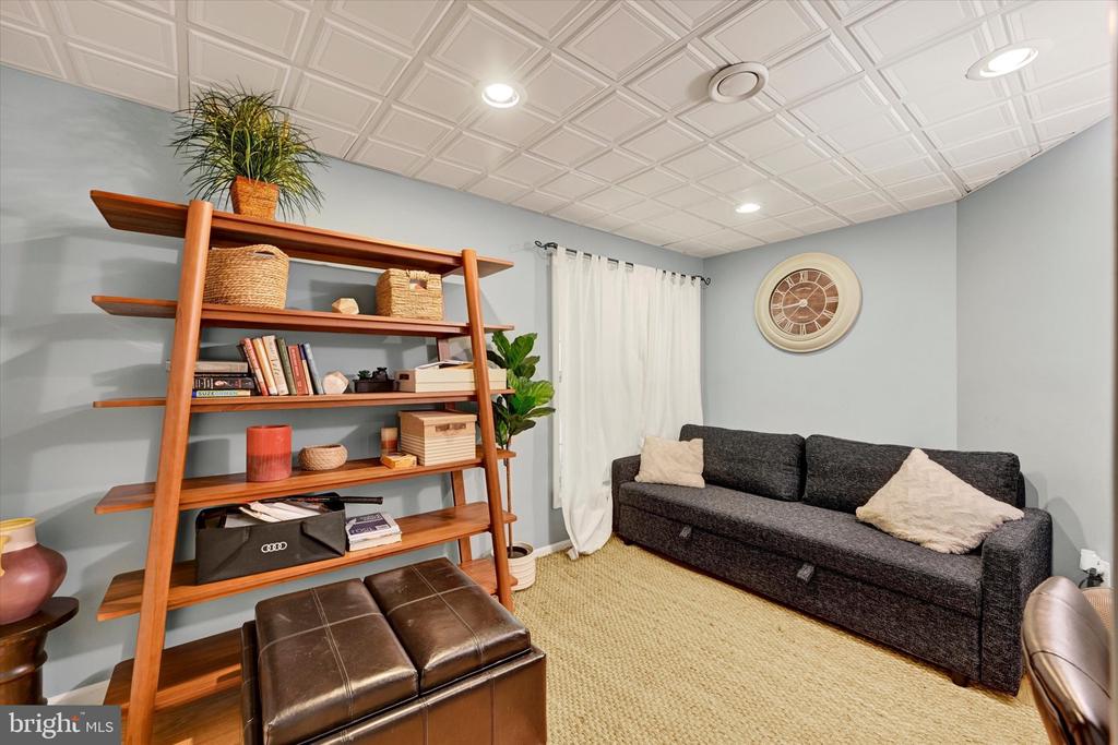 34 DULANEY HILLS COURT