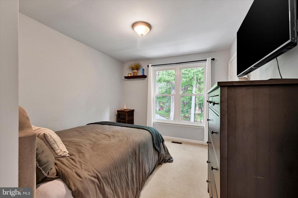 34 DULANEY HILLS COURT