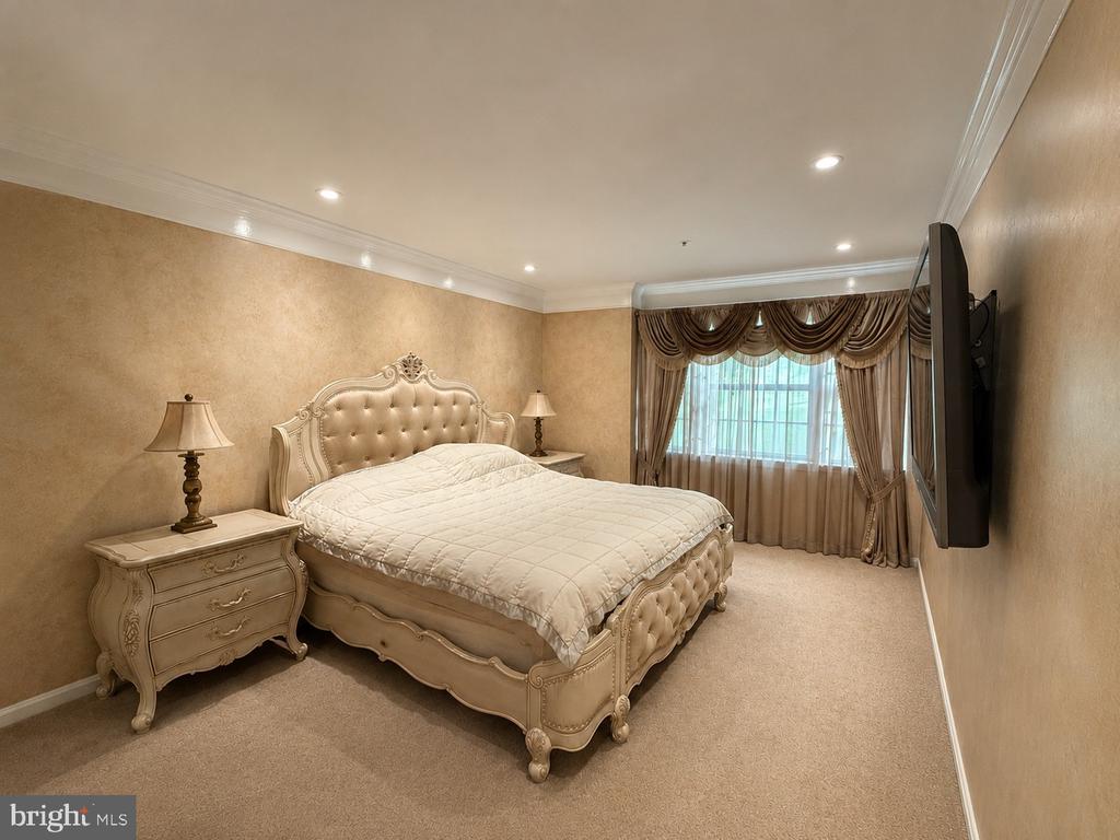 3 WICKHAM COURT Unit: 3
