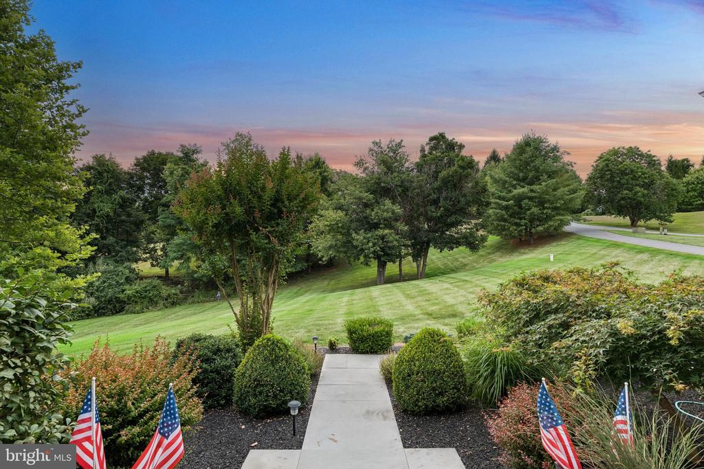 605 CASCADE VIEW COURT
