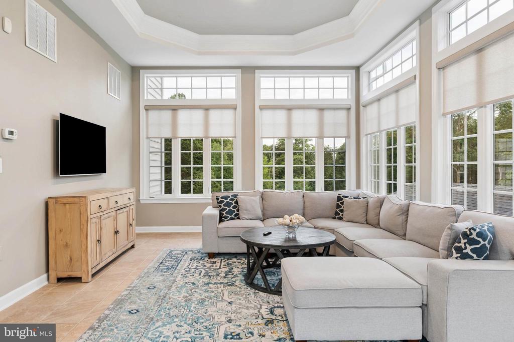 605 CASCADE VIEW COURT