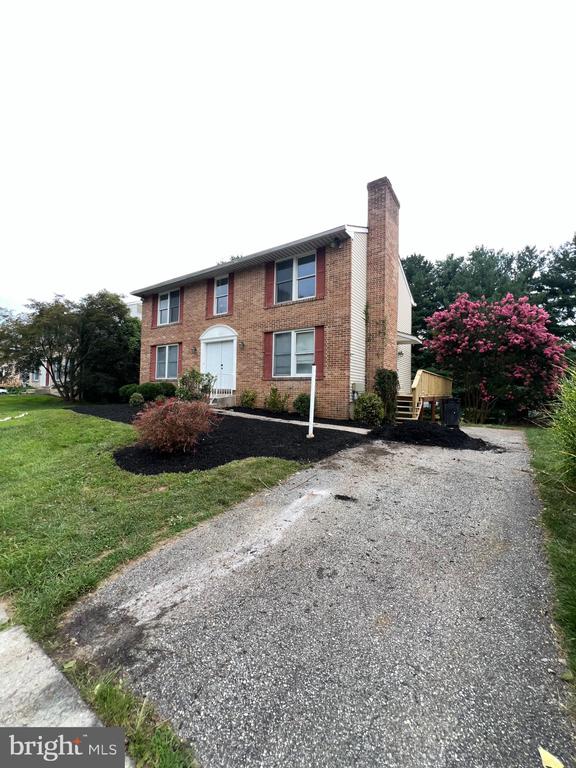 5 DANDELION COURT
