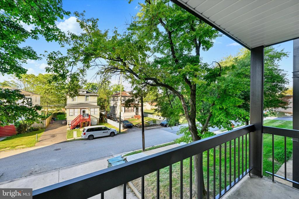 130 SLADE AVENUE Unit: 210