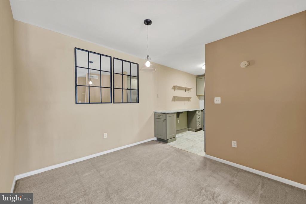 130 SLADE AVENUE Unit: 210