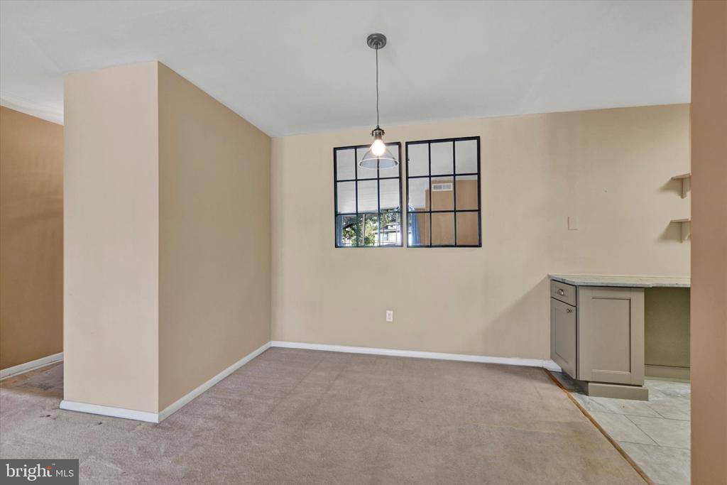 130 SLADE AVENUE Unit: 210