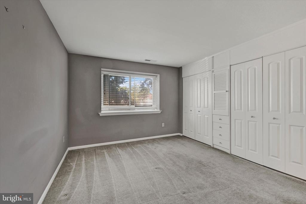 130 SLADE AVENUE Unit: 210