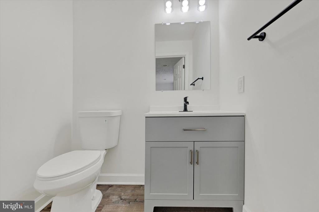 4542 GREENCOVE CIRCLE