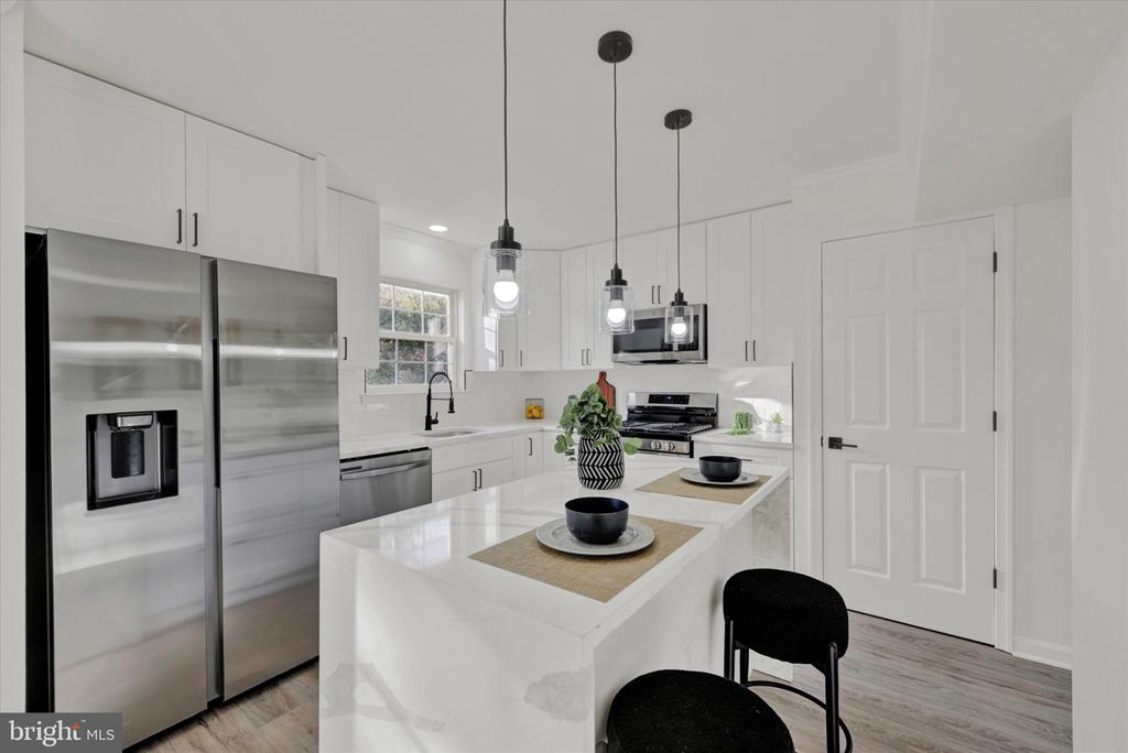 4542 GREENCOVE CIRCLE