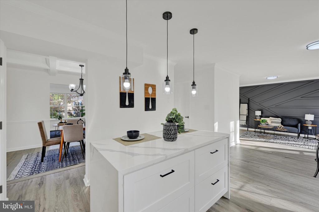 4542 GREENCOVE CIRCLE