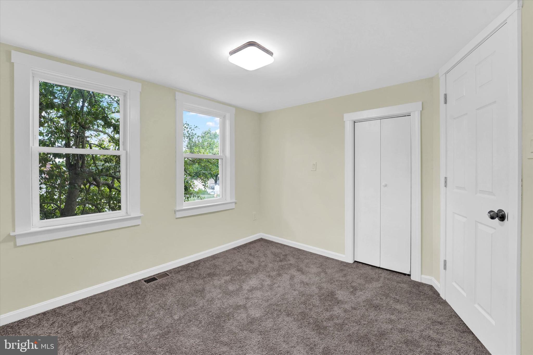 413 E Cecil Ave
