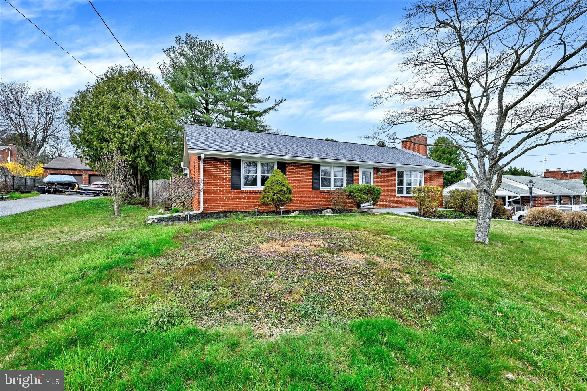 816 William Ave