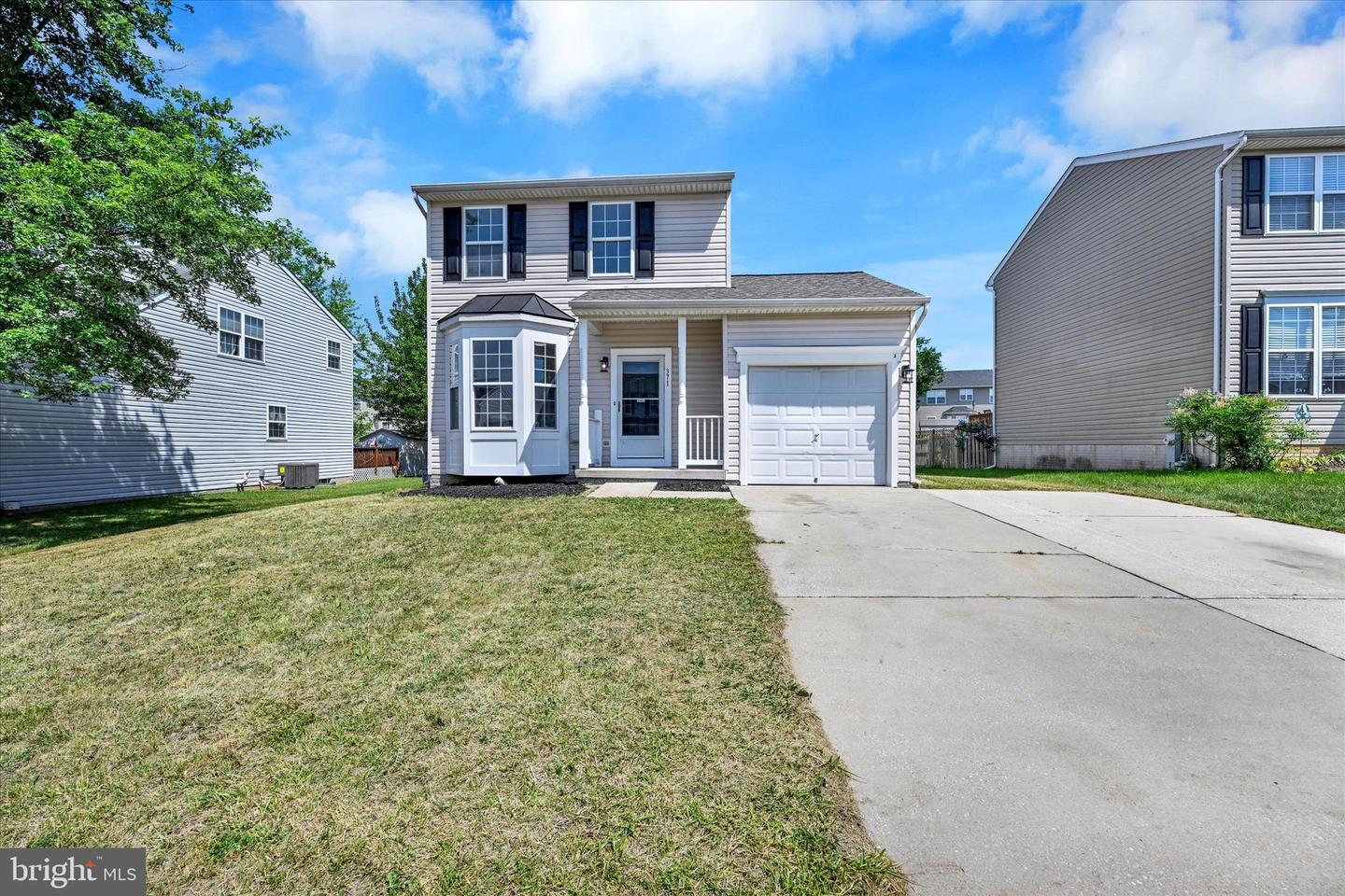 371 Buckingham Way