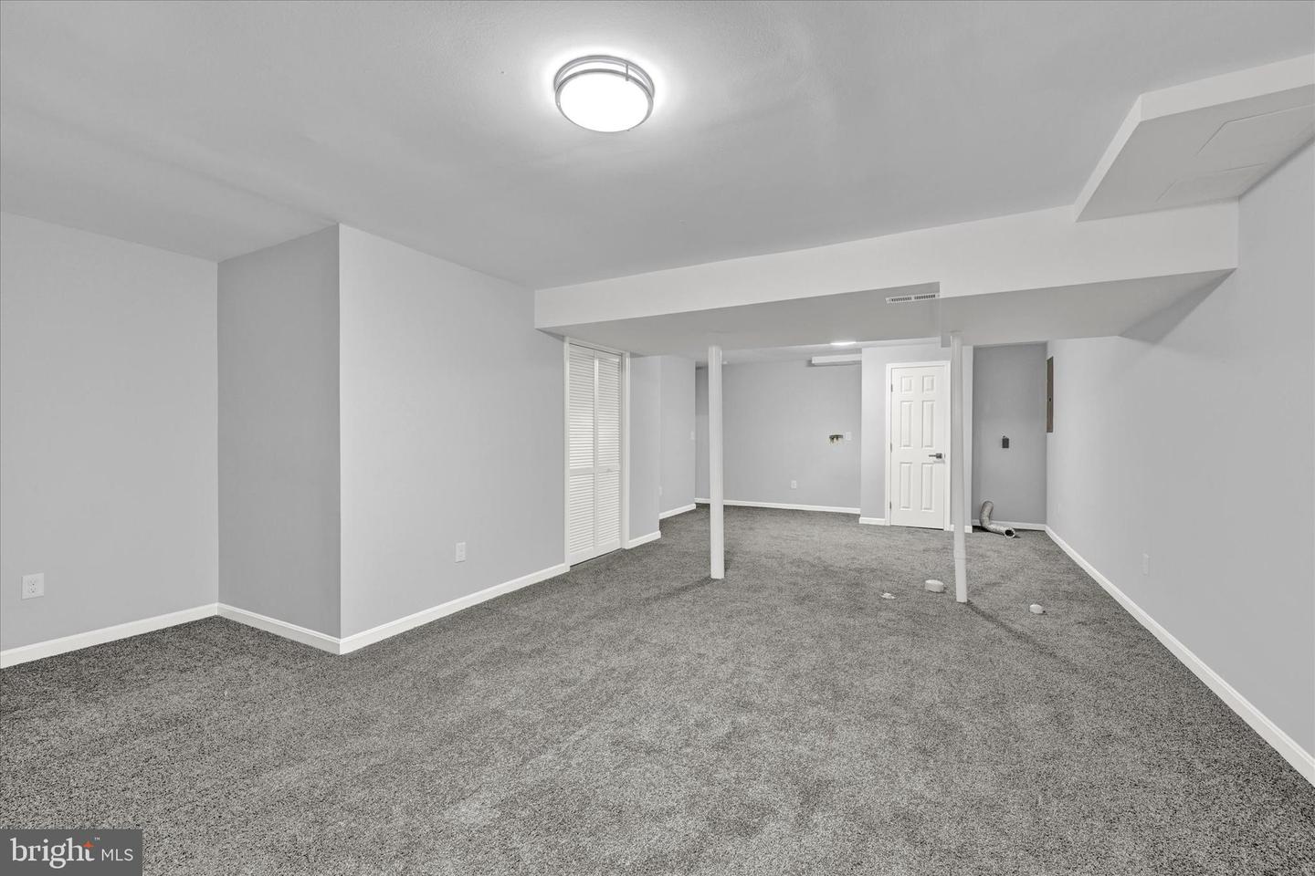 371 Buckingham Way
