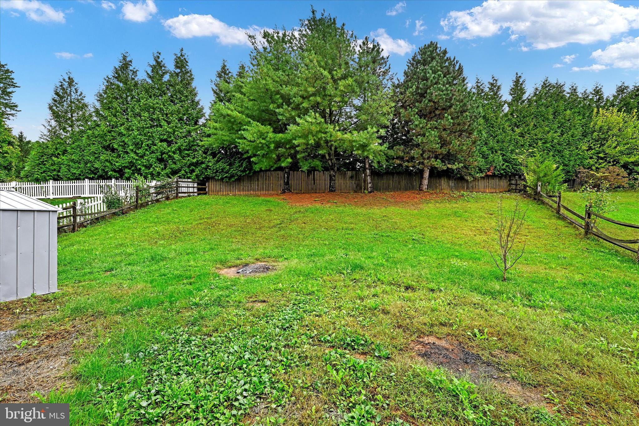 2748 Overlook Ct