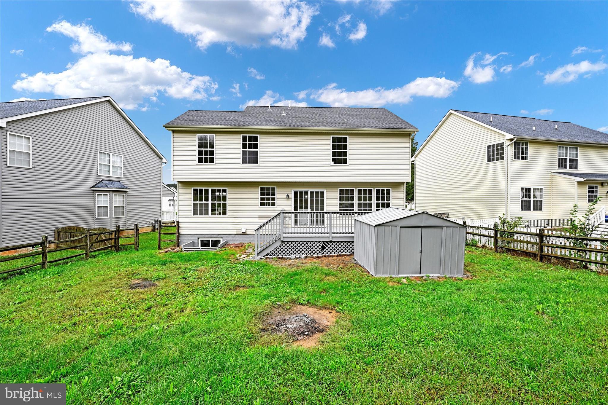 2748 Overlook Ct