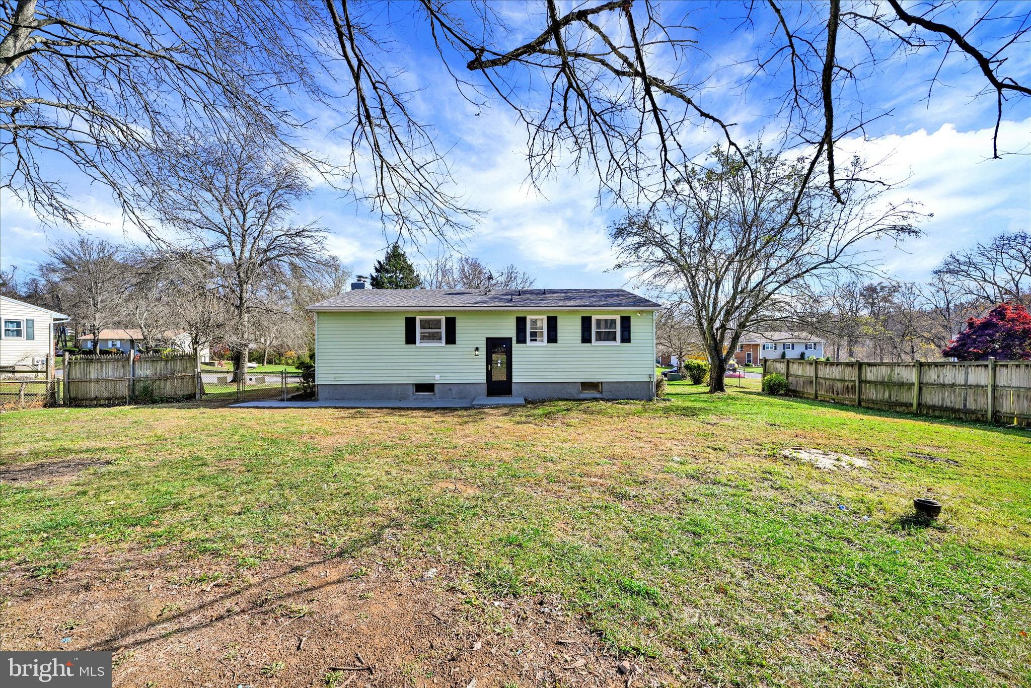 5916 Hanna Rd