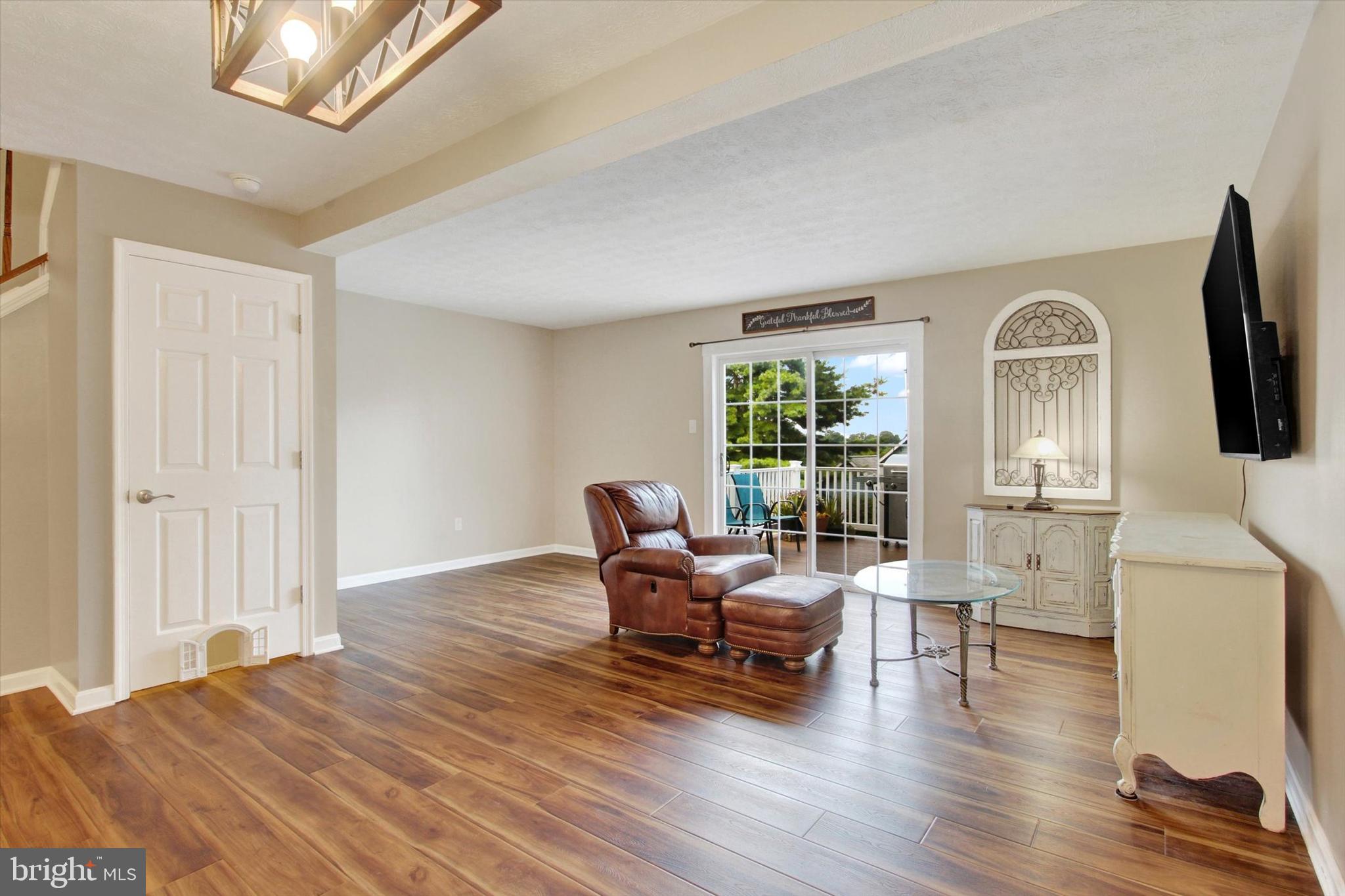 745 CLEARVIEW AVENUE